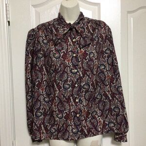 Vintage, Alicia button-down blouse with built-in tie around the neck. Size 12.
